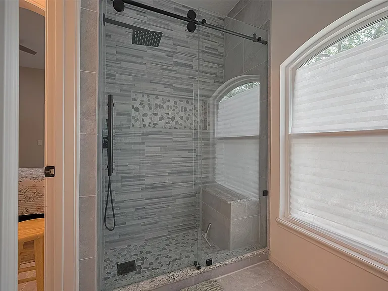 11826 Legend Manor Dr — Photo 28