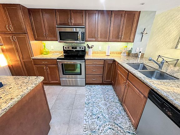 5th image of 5101 Laguna Blvd Unit 605