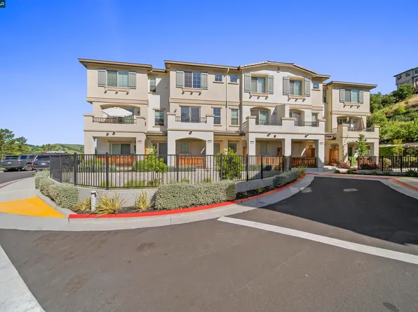 313 Laurel Knoll Dr, Martinez, CA 94553