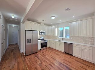 556 Drumgoole Rd E #2A, Staten Island, NY 10312