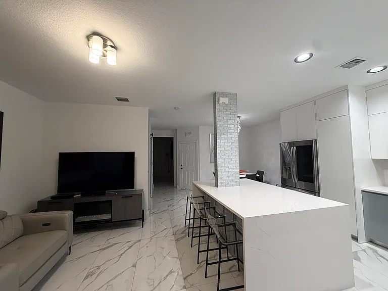 3755 SE 3rd Ct — Photo 18