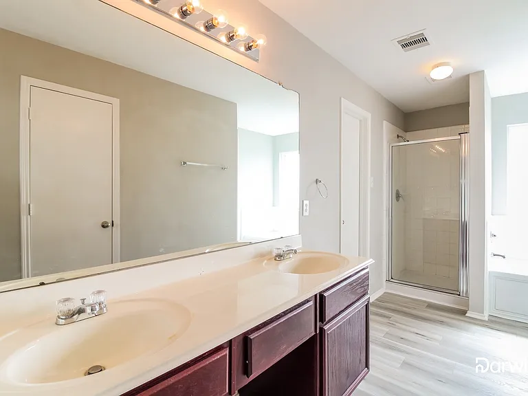 2715 Sockeye Dr — Photo 6