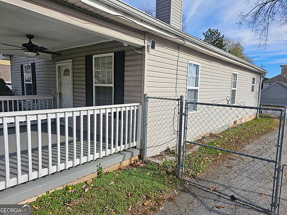 5th image of 3446 Lee St
