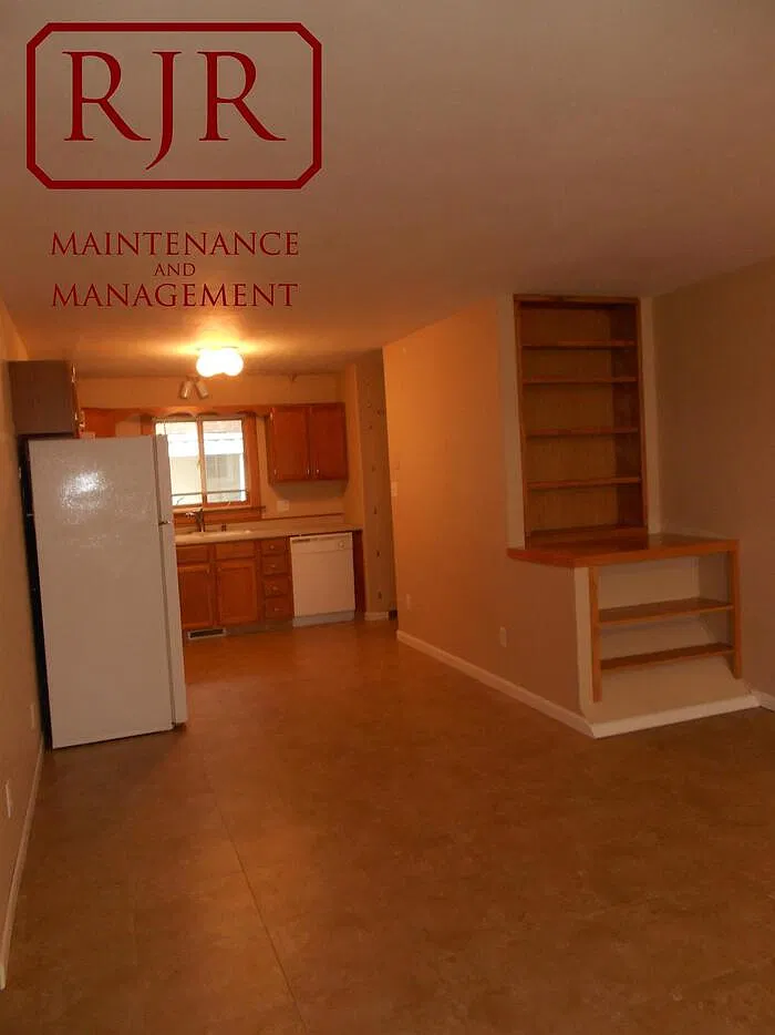 3 bed, 2.0 bath, $1,550 — Photo 3