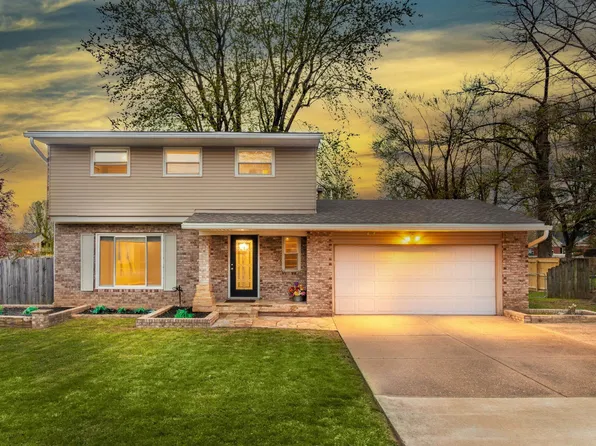 8422 Outer Lincoln Ave, Newburgh, IN 47630