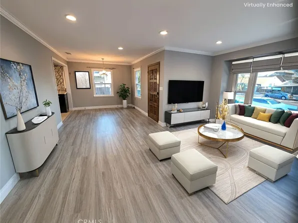 14947-14945 Chatsworth St, Mission Hills, CA 91345