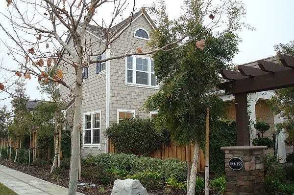 155 W. Santa Barbara Way, view from street