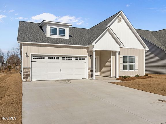 3rd image of 2404 Great Laurel Court