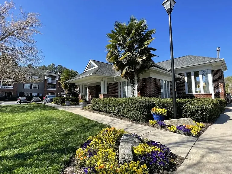 Palmetto Place — Photo 18