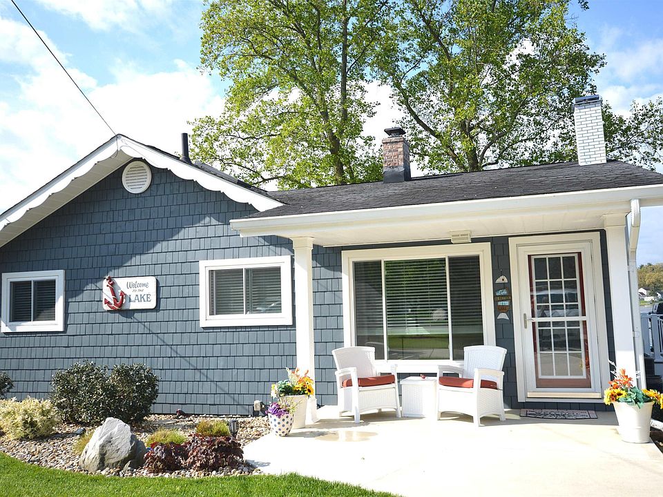 2nd image of 20815 N Lake Dr