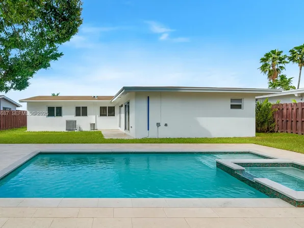 1520 NE 14th Ter, Fort Lauderdale, FL 33304