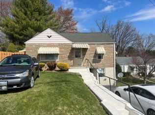 917 Skymont Rd, Staunton, VA 24401