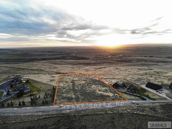 3rd image of Tbd Henry Creek Rd