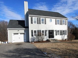 14 Cedar Hill Rd, Sutton, MA 01590