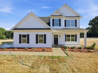 861 Sedge Garden Rd, Kernersville, NC 27284