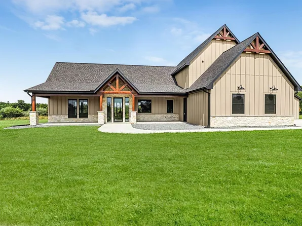 1093 20th Ave N, Sartell, MN 56303