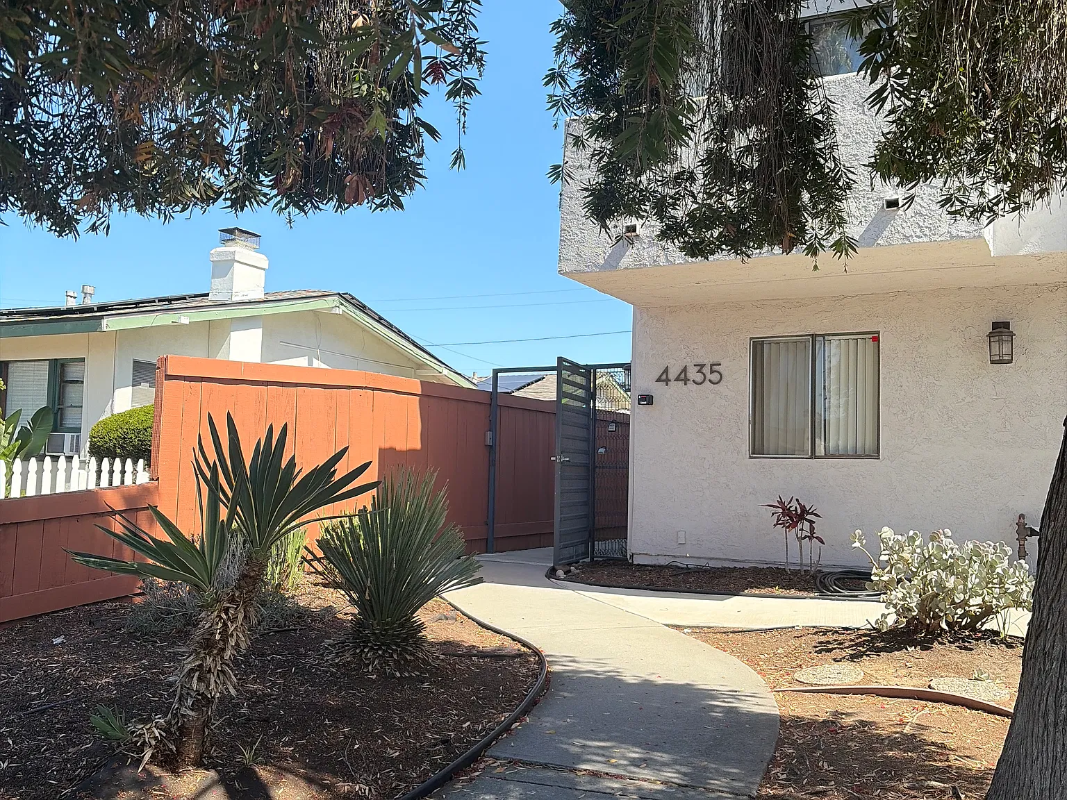 2 bed, 750 sqft, $2,895 — Photo 3