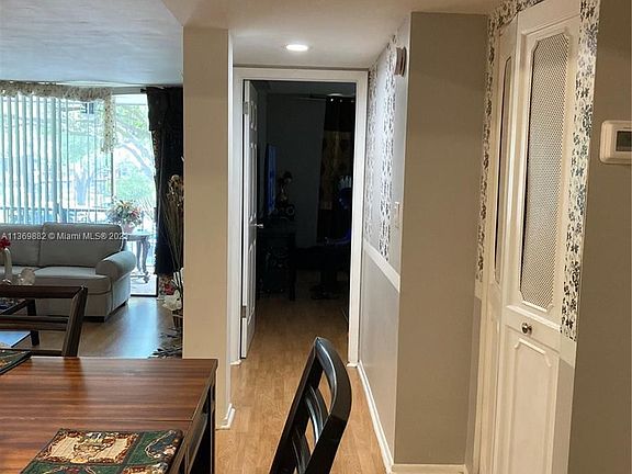 3rd image of 3680 S Inverrary Dr #2Q