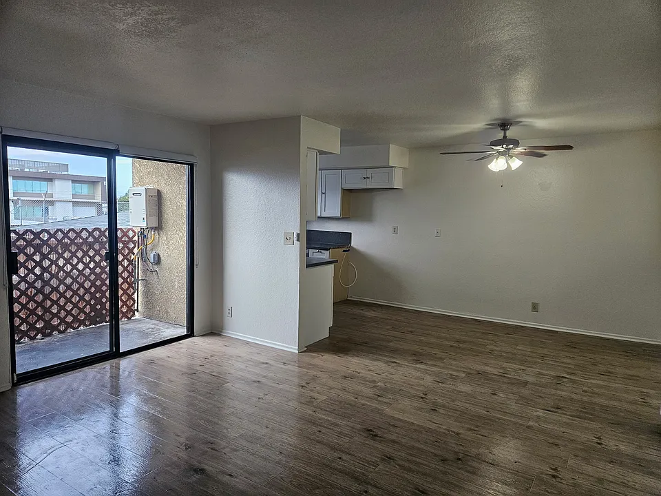 14600 Osage Ave #3
