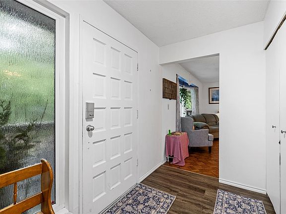 4th image of 2258 Ashlee Rd