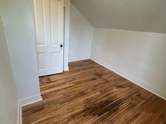 3rd image of 238 3rd St NE #238