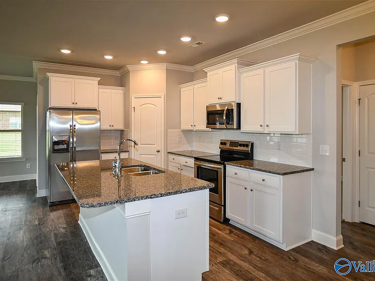 109 River Haven Dr — Photo 5
