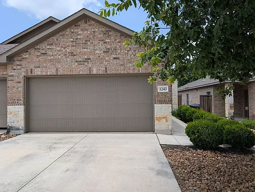 1243 Old FM 306 Photo 1