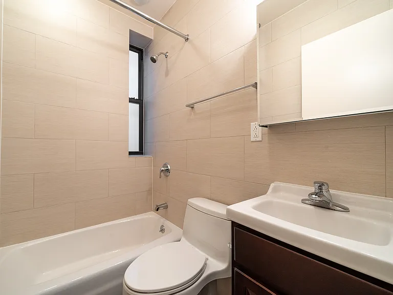 103 W 77th St #3B — Photo 5