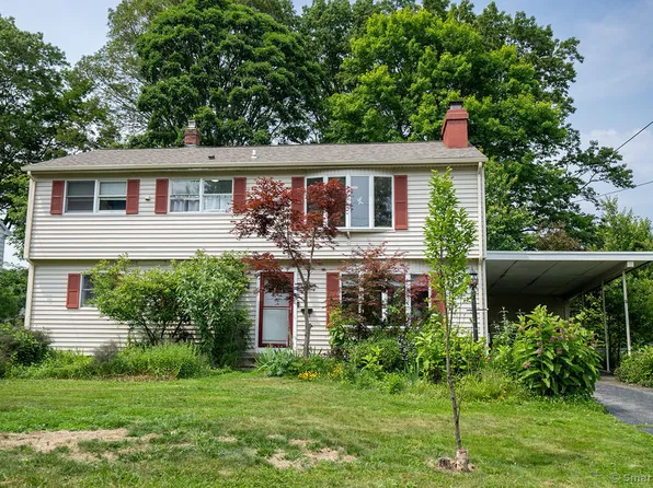 80 Easy Street, Milford, CT 06460