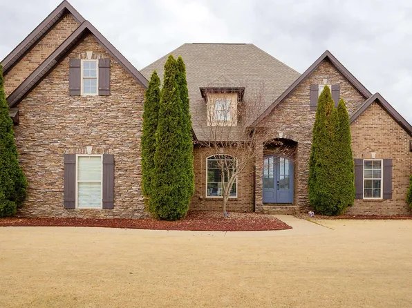 120 Jeff Dr, Tuscumbia, AL 35674