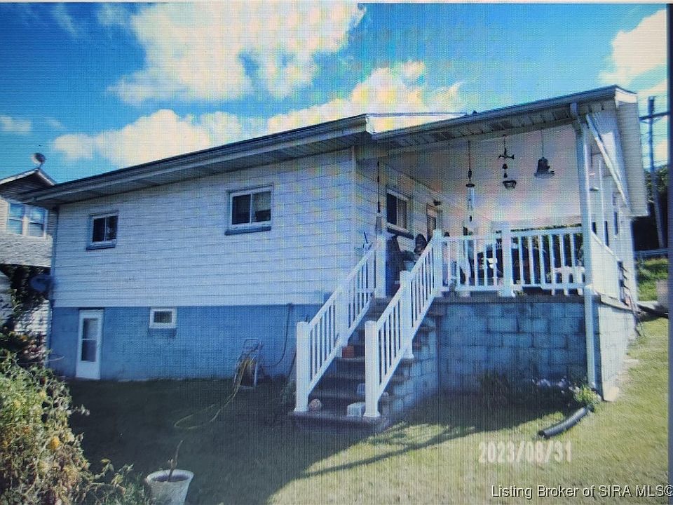 2nd image of 211 NE 3rd Street