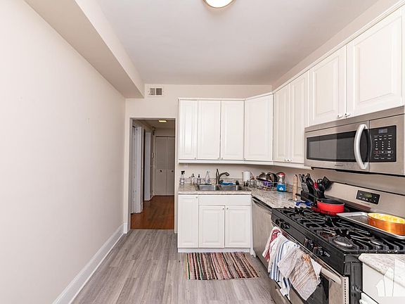 5th image of 5415 N Glenwood Ave #3