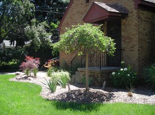 2717 Wyoming Ave SW, Wyoming, MI 49519