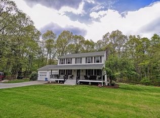 73 SW Main St, Douglas, MA 01516