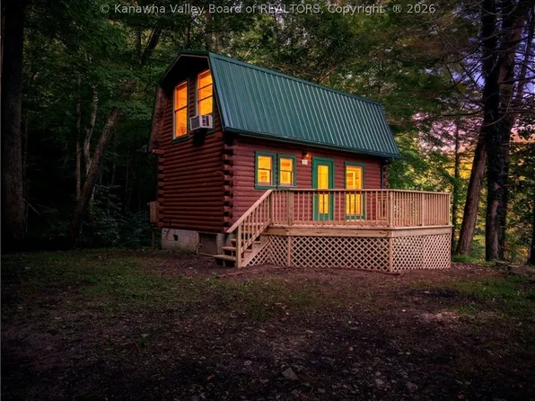 348 Basil Hively Rd, Procious, WV 25164