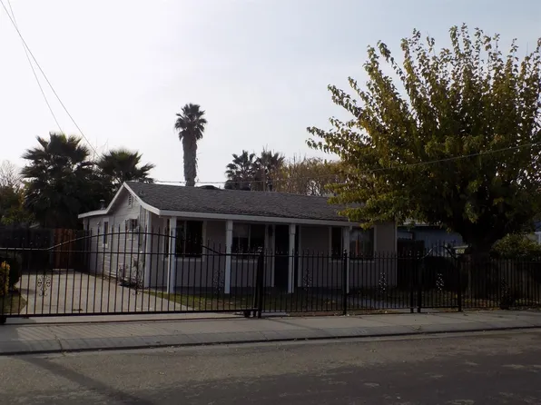 1052 Irene St, Stockton, CA 95206