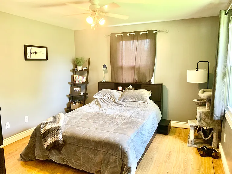 2 Cynthia St — Photo 13