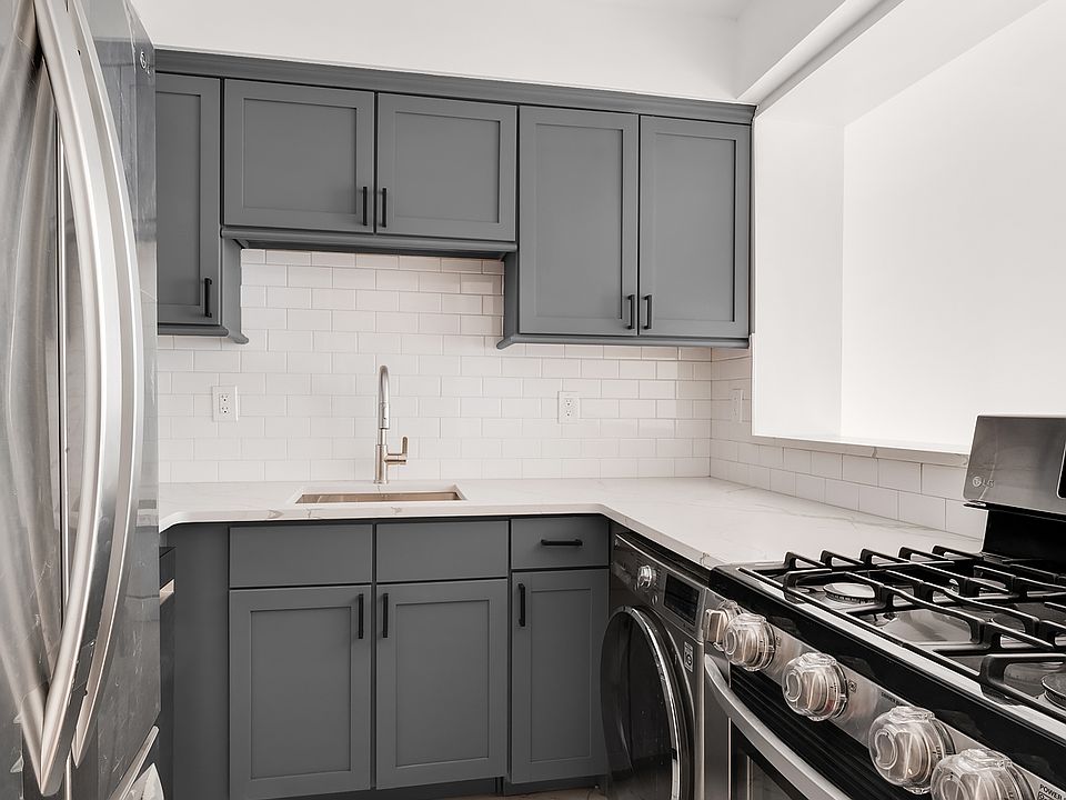 1st image of 164 W 133rd St APT 3