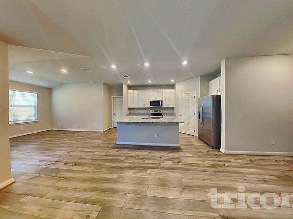 2nd image of 13615 Emerson Way