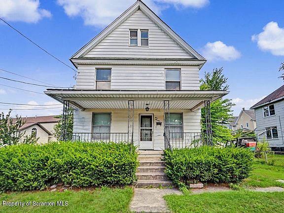 3rd image of 111 Green St