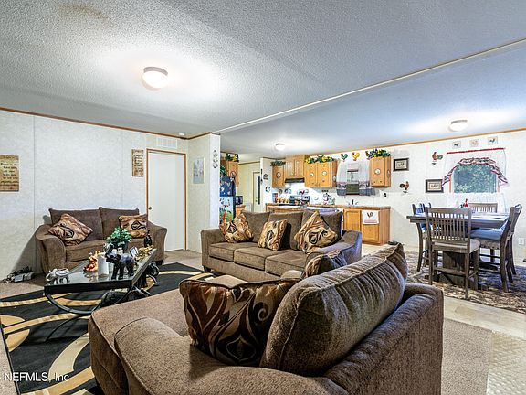 3rd image of 13719 SW 89TH Street