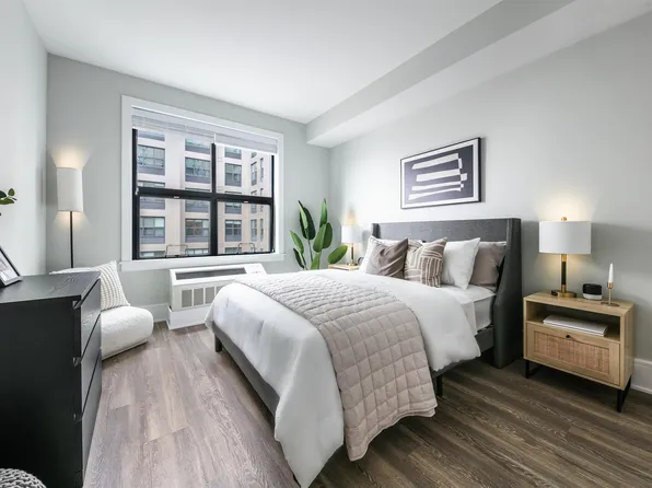 32 Oakland Avenue image 2 of 50