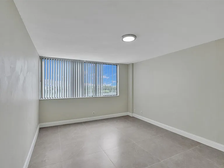 4222 Inverrary Blvd #4810 — Photo 29