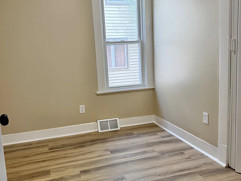 2034 Avenue A #1 — Photo 11