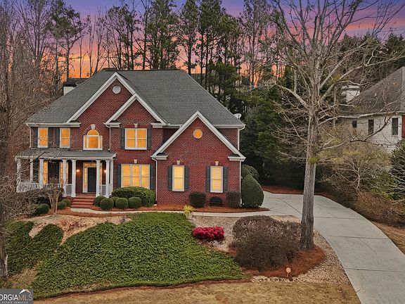 2nd image of 2570 Wood Creek Ct