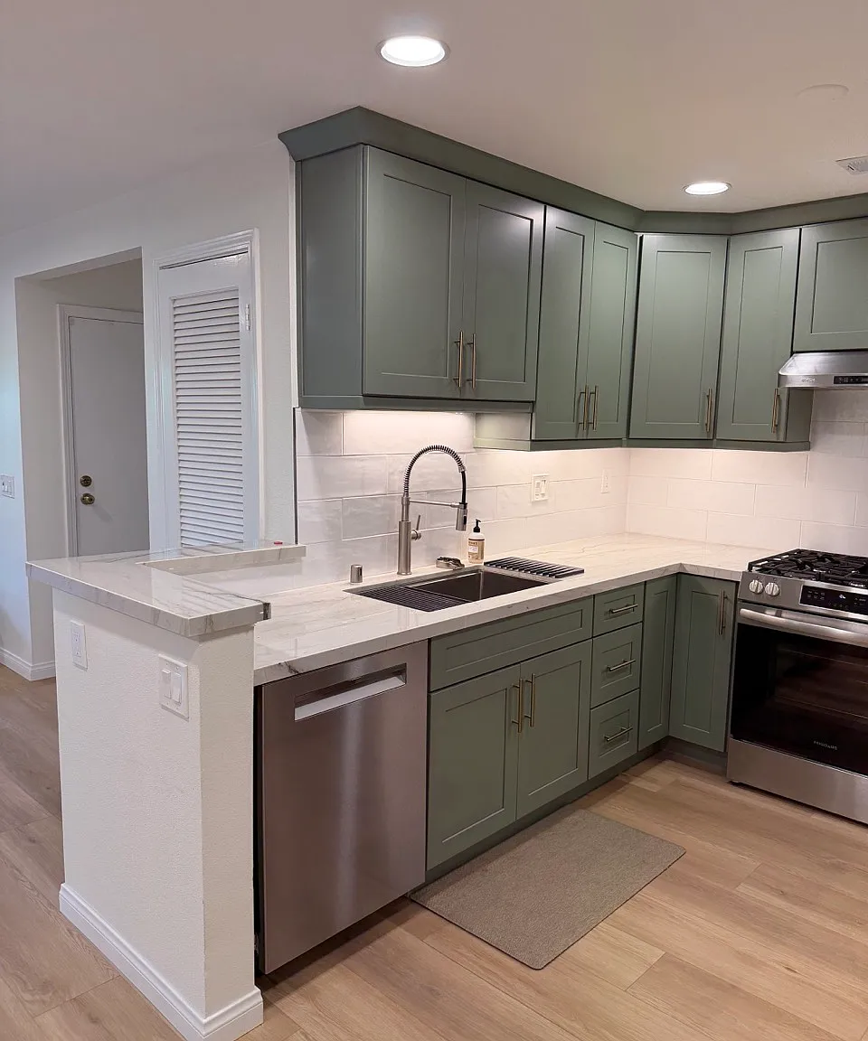 2 bed, 1100 sqft, $4,500 — Photo 2
