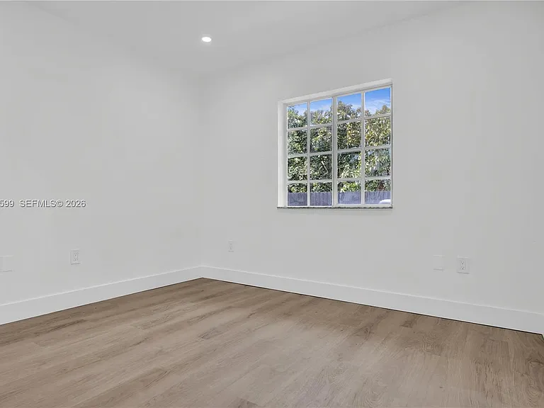 3430 NW 10th Ave #3430 — Photo 11