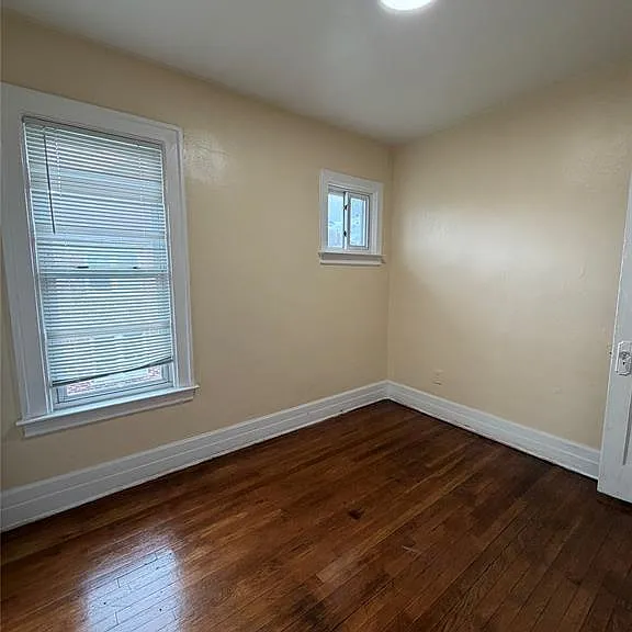 1441 W Euclid St — Photo 11