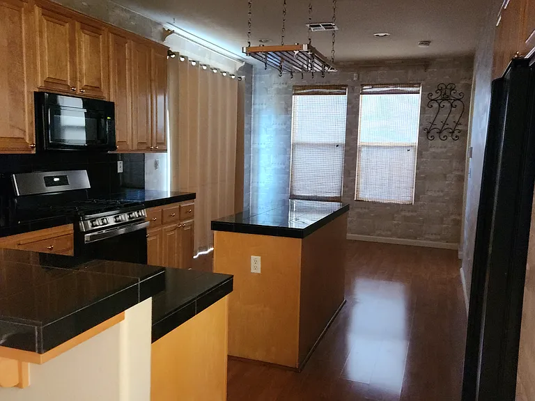 535 Centre Court Dr — Photo 7