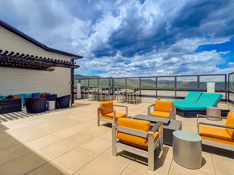 The View at Golden Ridge — Photo 22